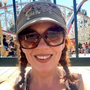 Meet your Posher, Paula